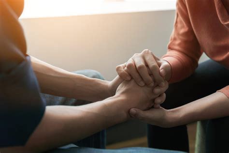 3 Ways You Can Show Support To A Person With Mental Issues Health