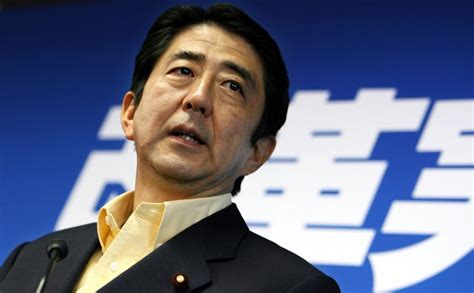 Japans Abe To Reshuffle Cabinet After Loss