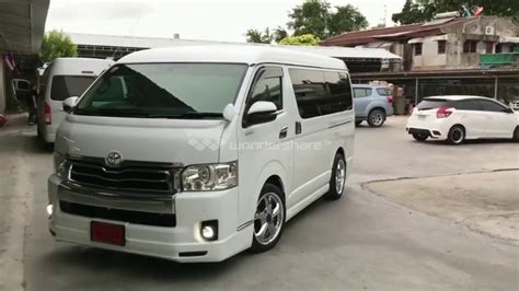Gambar tentang Sewa Mobil Hiace Luxury Jakarta Service First Class New 