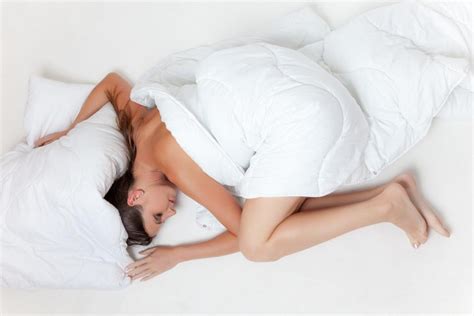 4 Best Sleeping Positions For Better Health