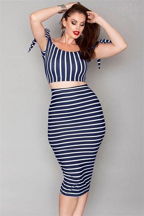 The New Crop Of Curvy Models You Need To Know Curvy Models Chloe Marshall Curvy Fashionista