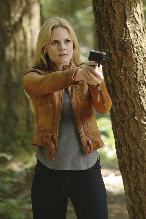 emma once upon a time 4x03 jennifer morrison once upon a time emma swan style