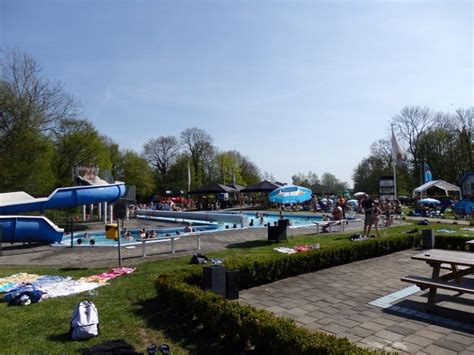 Zwembad Zaterdag Voor Het Laatst Open Hasselt Actueel