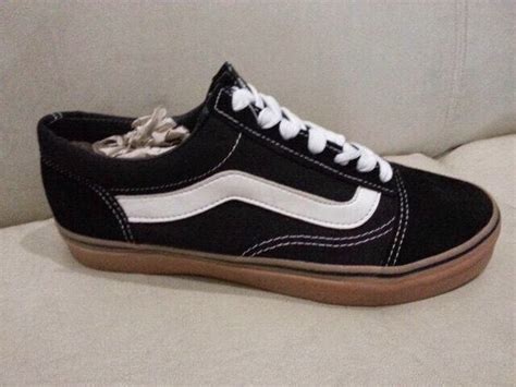 Throwback vibe vans old skools featuring a grippy gum sole in the brand's signature waffle construction. Pemborong Kasut Berjenama: Pemborong kasut Vans old Skool ...