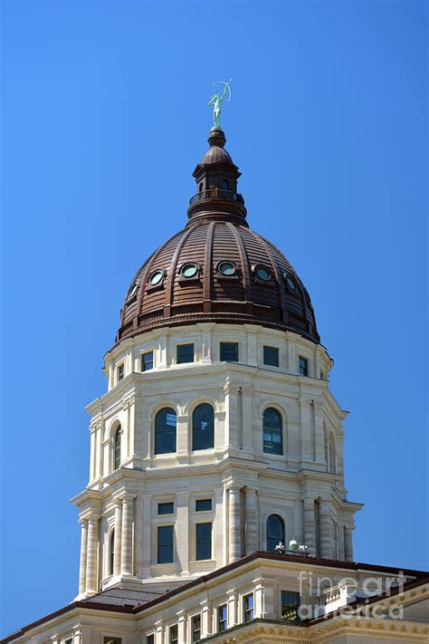 Kansas State Capitol Building Dome On A Sunny Day Photograph By Jeff