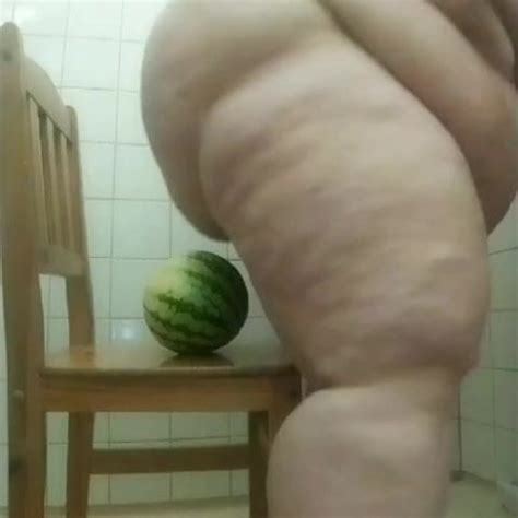 SSBBW Crushes Watermelon On Onlyfans Porn 66 XHamster