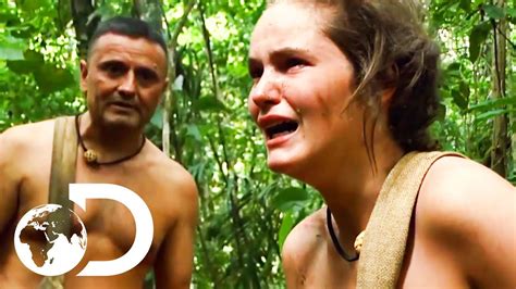Painful Injury Forces Leah To Be Evacuated From The Jungle Naked And
