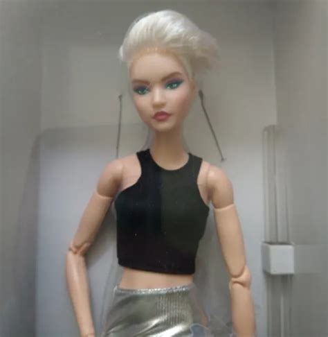 Mattel Barbie Looks Doll Model Made To Move Victoria Tall Blonde My