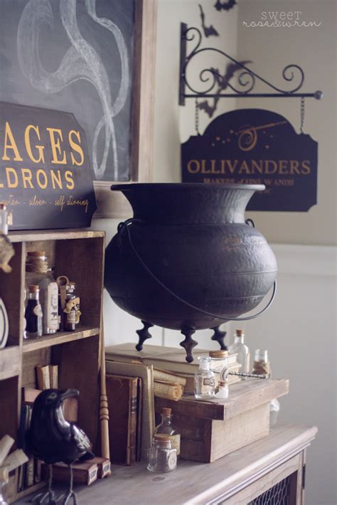 We found the best harry potter home decor for your younger harry potter fans. 23 Chic, Yet Spooky Halloween Decor Ideas for the Home!