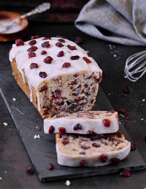 Das rezept vom veganen karottenkuchen ist einfach in der zubereitung und schmeckt sehr saftig. Cranberry Kuchen Rezept | vegan, glutenfrei, gesund - Elavegan