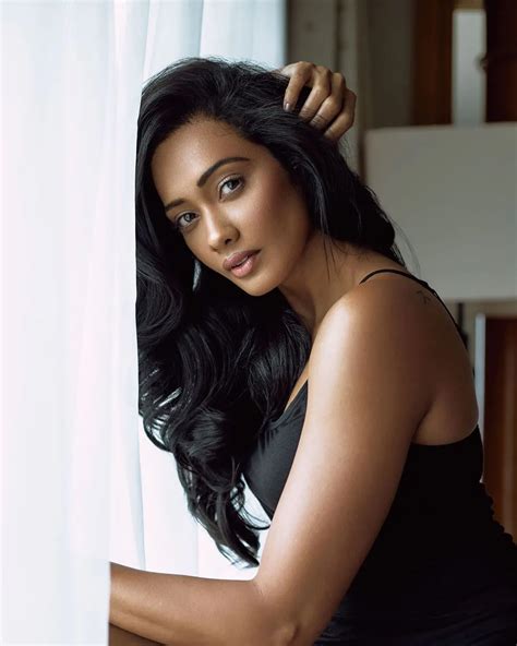 Sri Lankan Hottest Girls And The Most Beautiful Women