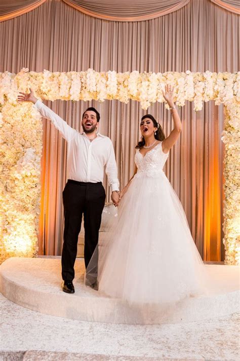 White And Gold Opulent Wedding With Syrian Traditions Opulent Wedding Bride And Groom