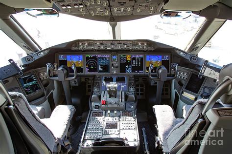 El Al Boeing Dreamliner Cockpit Photograph By Nir Ben Yosef