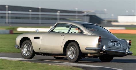 Ranking The Fastest British Sports Cars From The 60s