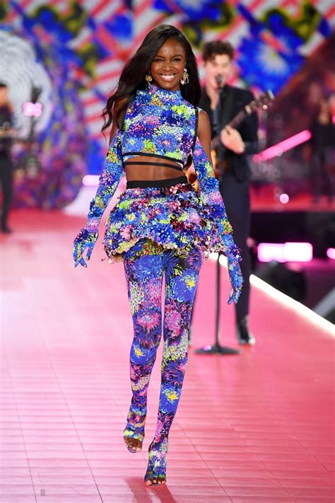 The brazilian model, who walked her first victoria's secret fashion show in 1999 and has served as a face for the company ever since, bid a teary goodbye to the brand on thursday night while filming the. Victoria's Secret Fashion Show 2018 : #BlackGirlMagic # ...