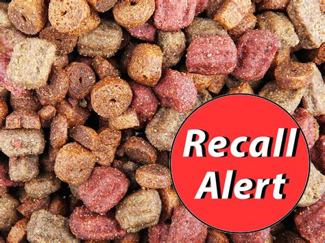 The food and drug administration issued a warning letter to hill's pet nutrition this past november following an investigation prompted by a recall of dog food products that contained toxic amounts of vitamin d. FDA Expands Massive Dog Food Recall Due to Vitamin D ...