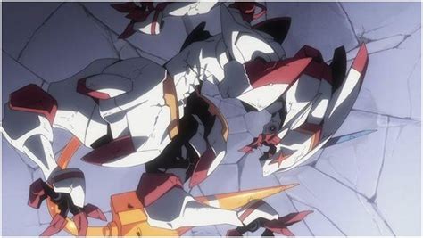 Darling In The Franxx Why Does Strelizia Turn Red Gundam Link