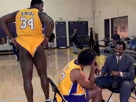 NBA News 2021 Shaquille ONeal LA Lakers Media Day Photo With Rick Fox