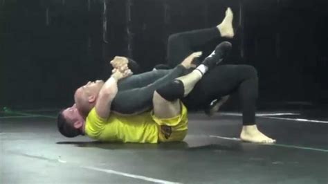 Wolfman Vs Big Guy At Tiger Rolling 1 Rear Naked Choke In Action Live