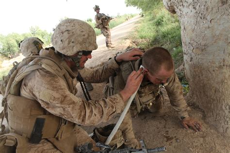 File:US Navy 100501-M-7069A-017 Hospital Corpsman 3rd Class Bradley
