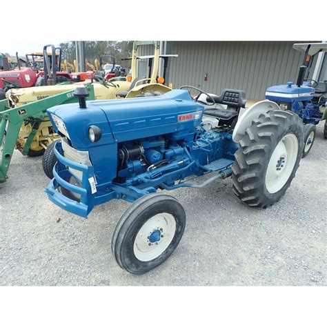 Ford 3000 Tractor Jm Wood Auction Company Inc