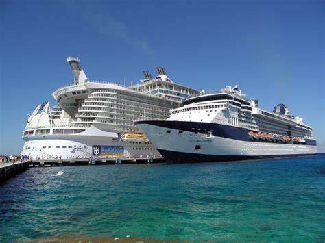 Maybe you would like to learn more about one of these? Putting size into perspective! Ships lined up for me ...