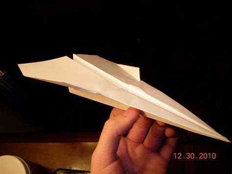 How To Make The Worlds Fastest Paper Airplane 7 Steps Instructables