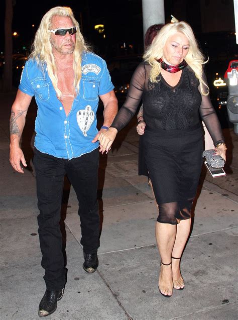 Dog The Bounty Hunters Wife Beth Emerges After Cancer News