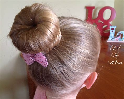 How To Quick Donut Bun Hairstyle Bun Hairstyles Bun Hairstyles For