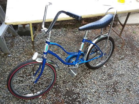 Bike is all there and in working order. Vintage All Pro 1980 Banana seat bike (plus another banana ...