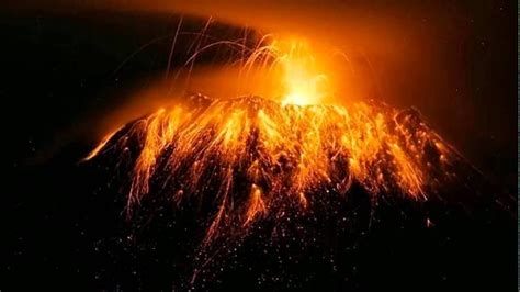 Lavastrom - Naturerscheinung , Magma und Vulkane - YouTube