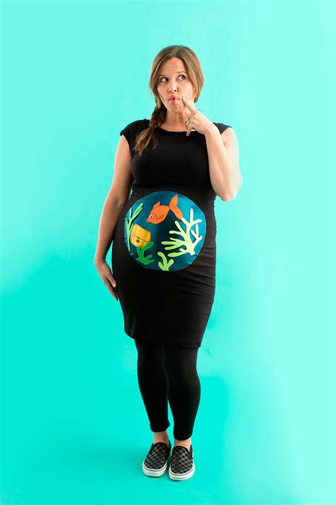 10 Diy Maternity Halloween Costume Ideas For Pregnant Women