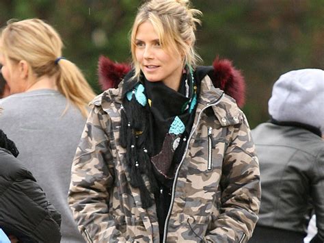 Ein schöneres kompliment kann es für eine nicht frau geben. Ungeschminkt & lässig: Heidi Klum im Freizeit-Look ...