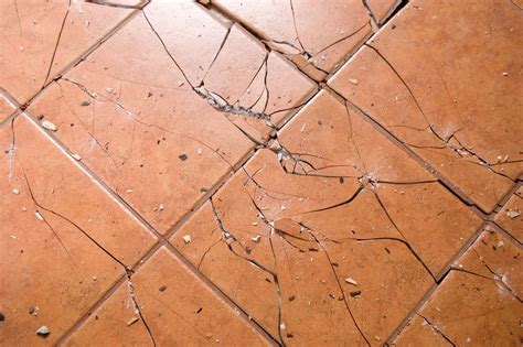 How To Fix Or Repair Cracked Tiles