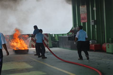 Very easy to buy tickets. ipenangport: Emergency fire drill practise at Pangkalan ...