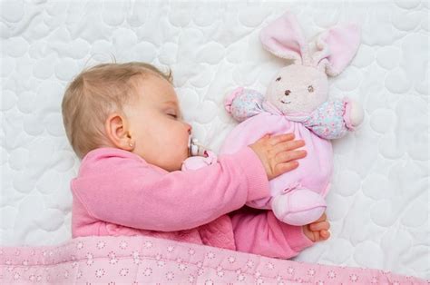 821927 4k Toys Infants Sleep Rare Gallery Hd Wallpapers