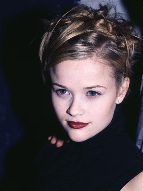 The 50 Most Iconic Updos Of All Time 90s Makeup Look 90s Makeup 90s Hairstyles