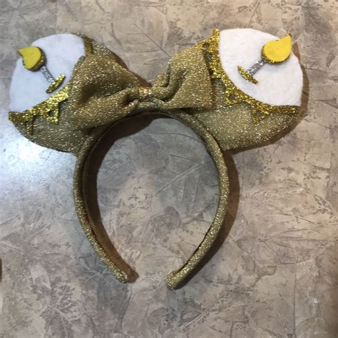 Voles live either above or underground, depending on the type. DIY mouse ears headband (With images) | Mouse ears headband, Ear headbands, Mouse ears
