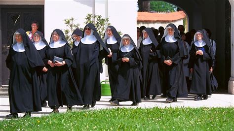 9 nuns in a monastery in italy where immigrants stayed became pregnant teyit