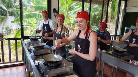 5 thai cooking classes in phuket thailand news 24