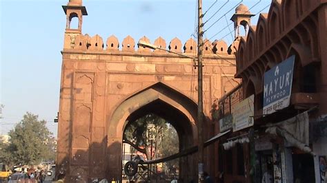 Delhi Gate Agra India A Historical Gate Built By Mughal Flickr
