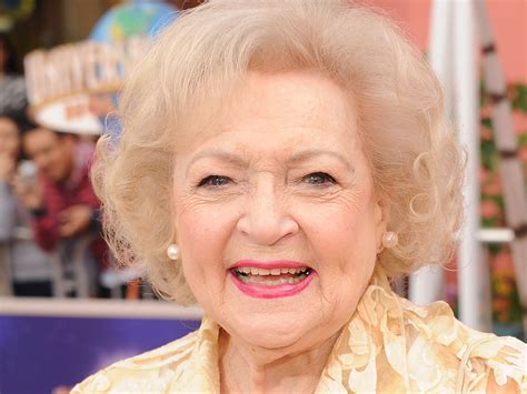 Betty White Death The Golden Girls Star And Tv Pioneer Dies At 99 The Independent