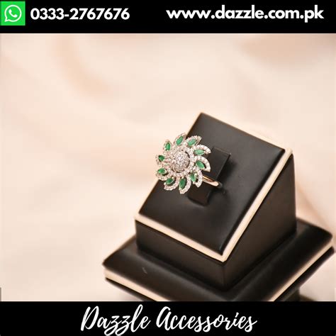 Emerald Green Silver Women Ring Dazzle Accessories