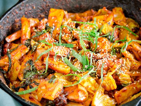 Korean food is pretty amazing and the snacks are pretty fun too. Meat | Korean Food Gallery - Discover Korean Food Recipes ...