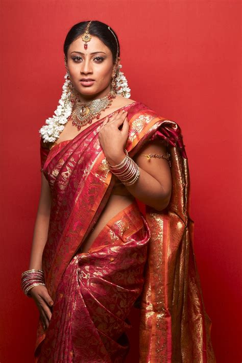 Tamil Actress Hasini Photos In Pink Silk Saree ~ Hollywood Gossip
