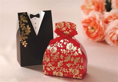 Gift ideas for after the wedding. 10 Unique & Useful Wedding Gift Ideas to Match Your Budget!