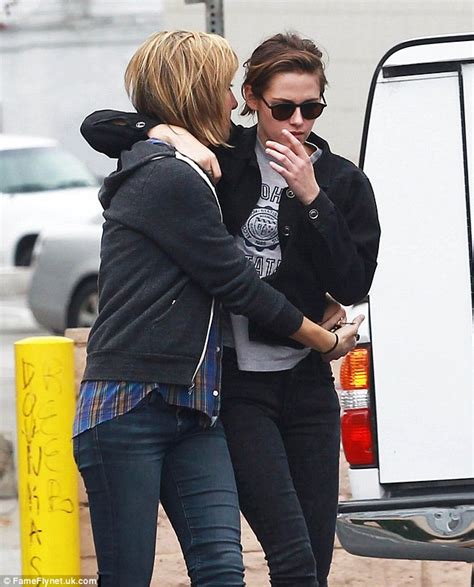 Kristen Stewart Cuddles With Alicia Cargile During Stroll