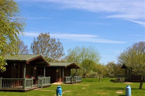 8 Best Lodges With Hot Tubs Somerset Best Lodges With Hot Tubs