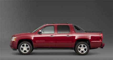 2011 Chevrolet Avalanche Gallery Top Speed
