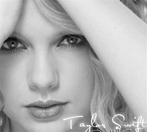 Taylor Swift Beautiful Eyes And Sparks Fly Distant Designs